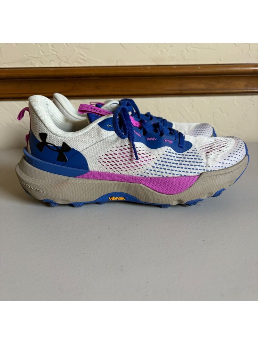 Under Armour HOVR Infinite Pro Trail Running Shoes Men's US 8 Summit White Royal
